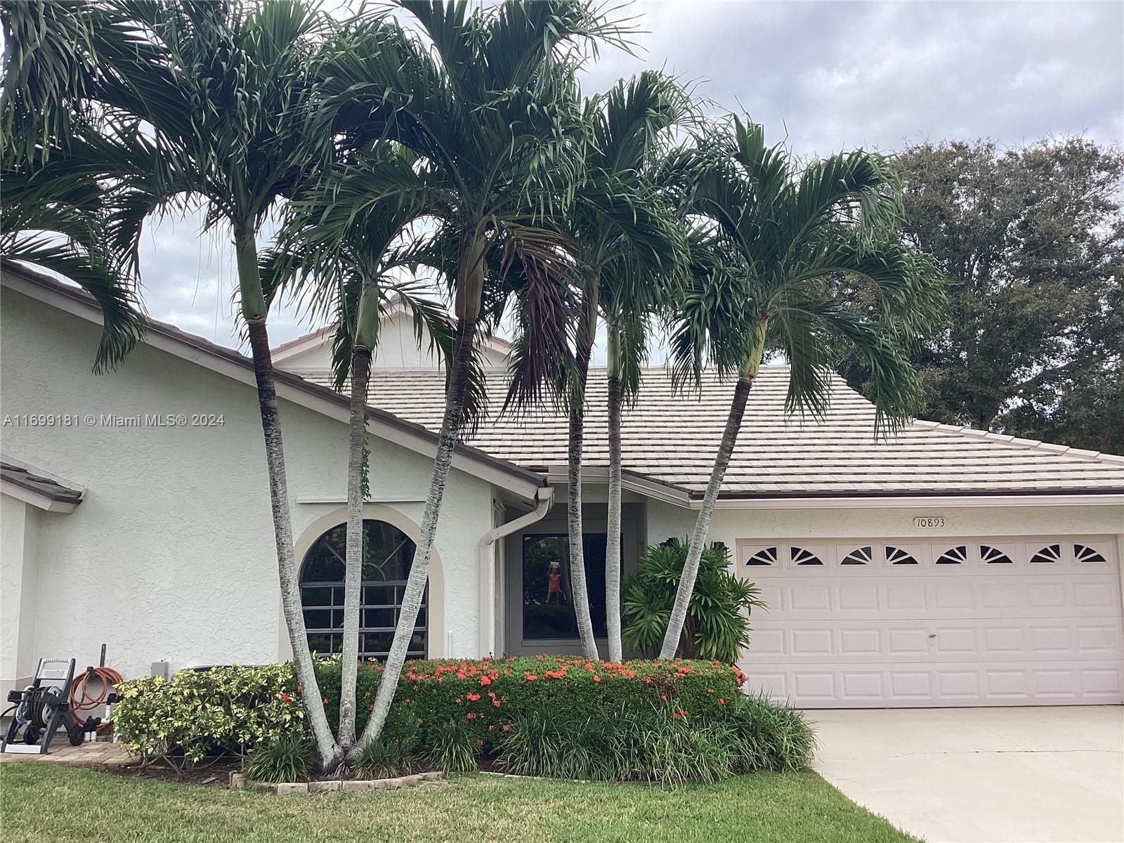 BRIGHTON LAKES - Residential
