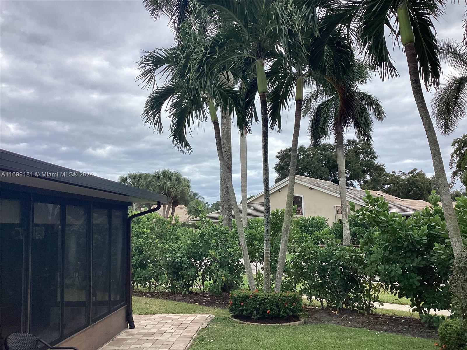 BRIGHTON LAKES - Residential