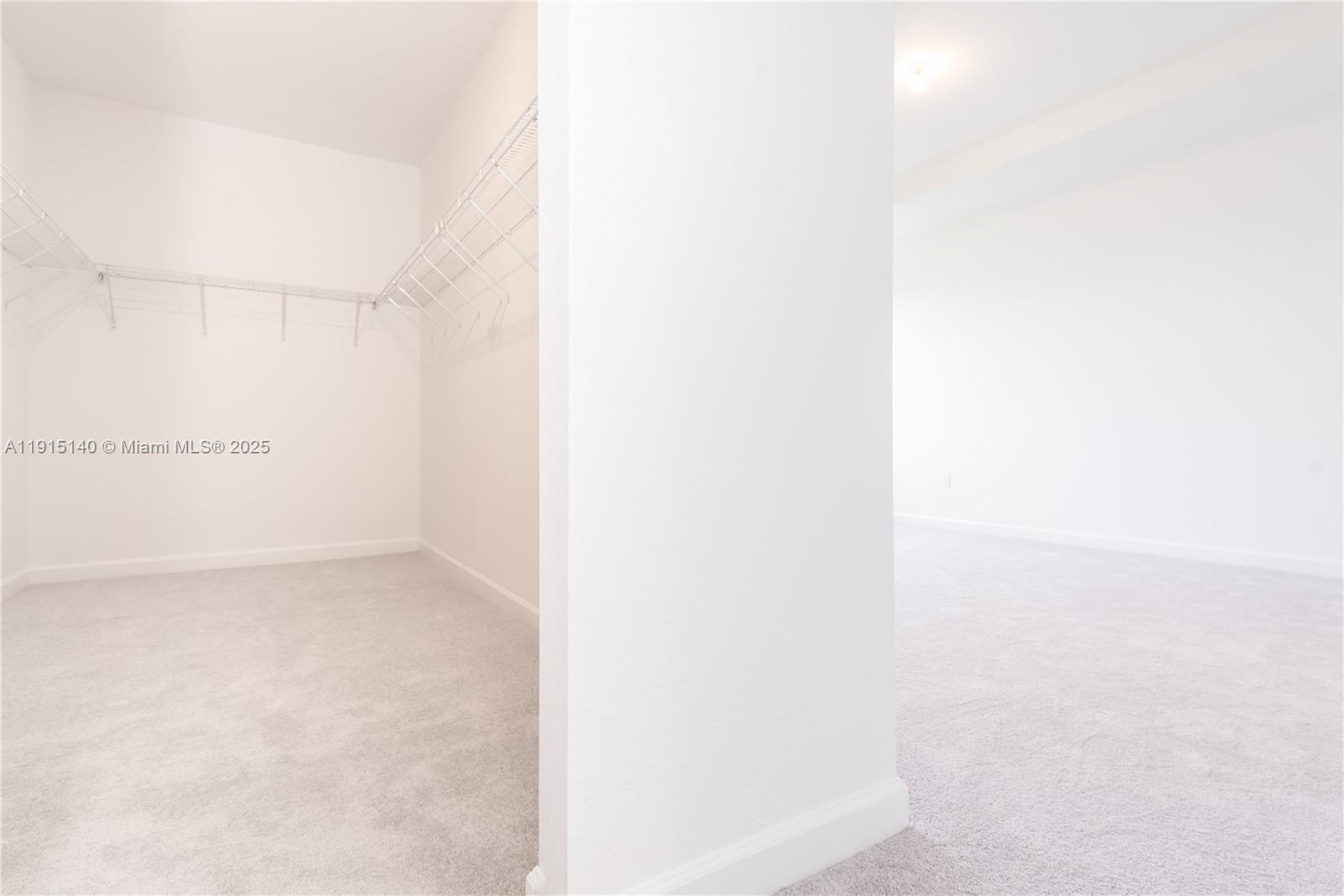 KEYS-GATE NO 1 - Residential Lease