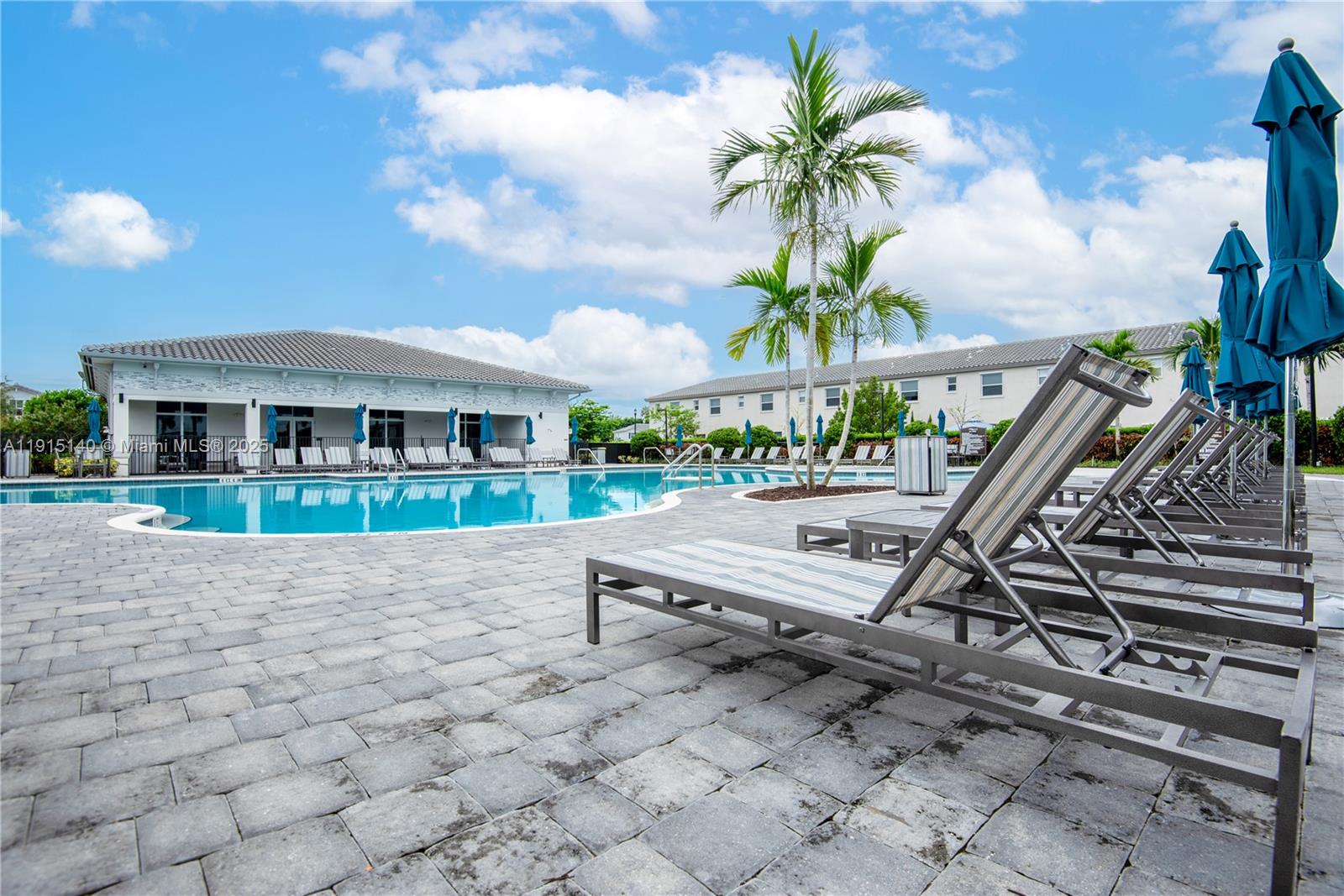 KEYS-GATE NO 1 - Residential Lease