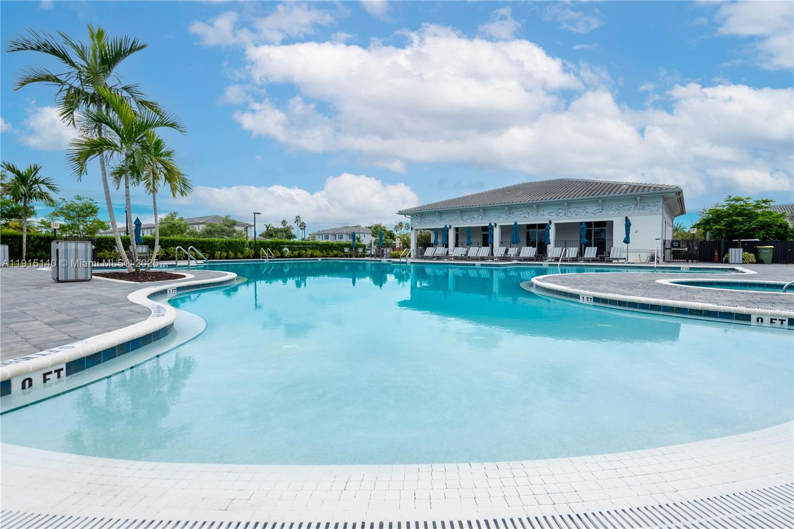 KEYS-GATE NO 1 - Residential Lease