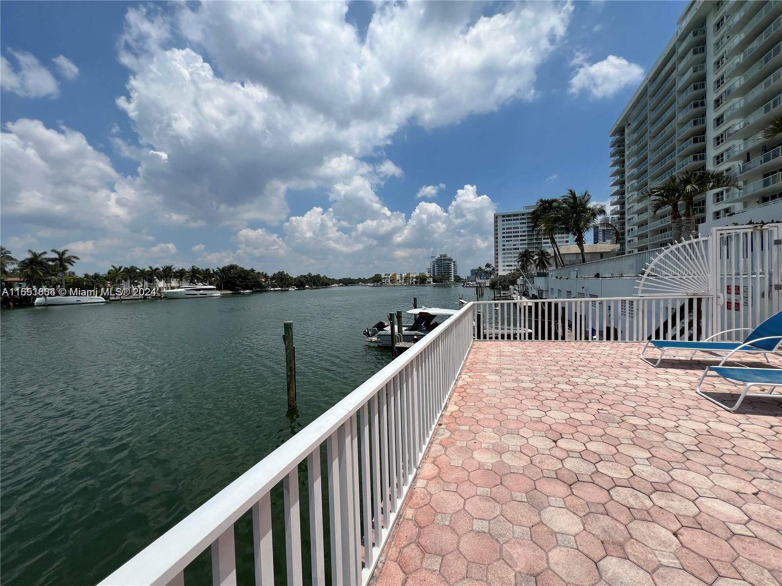SEACOAST 5700 CONDO - Residential