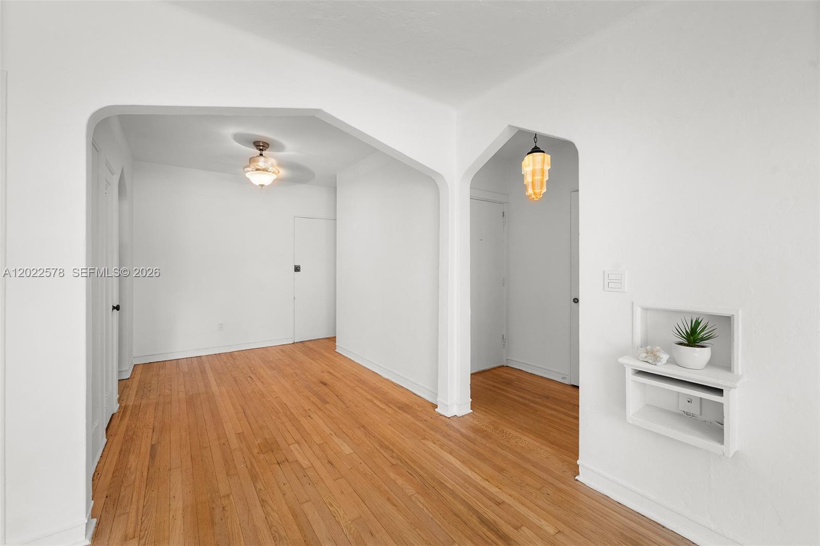 ESPANOLA COURT CONDO - Residential