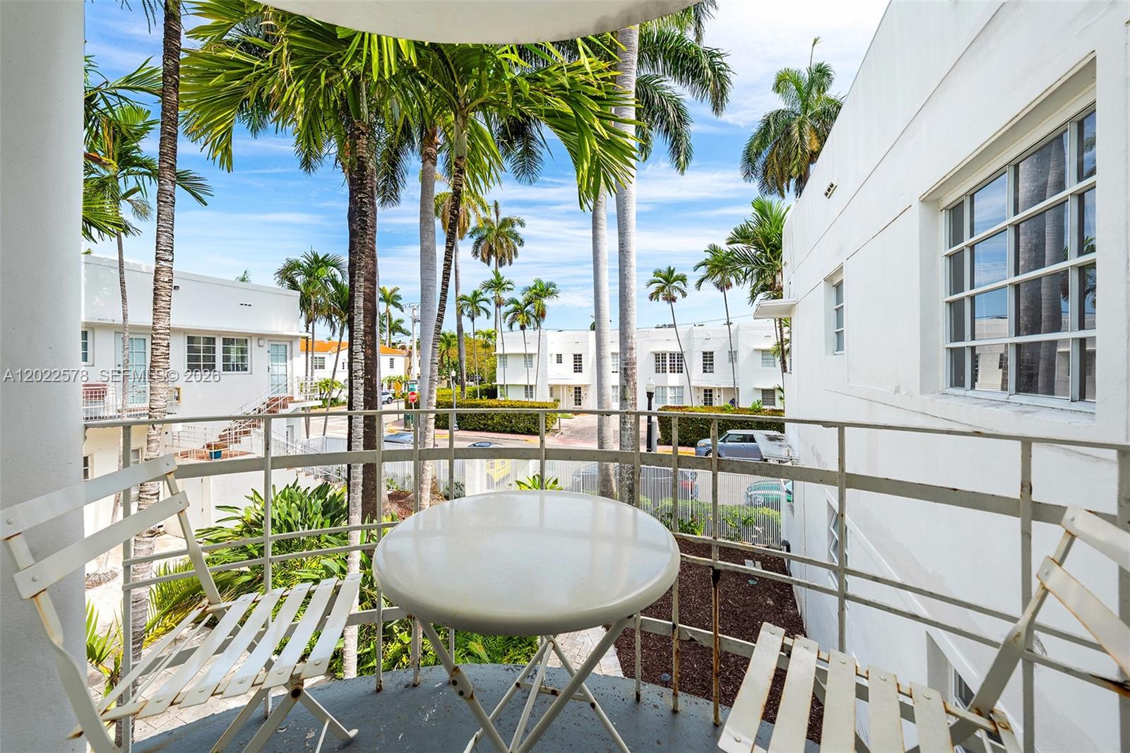 ESPANOLA COURT CONDO - Residential