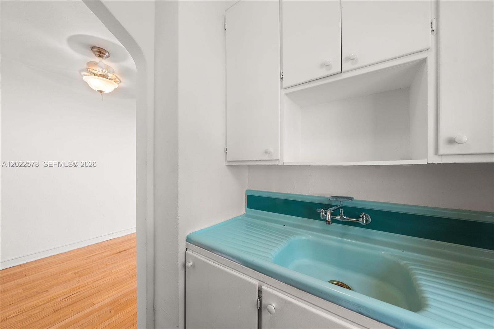 ESPANOLA COURT CONDO - Residential
