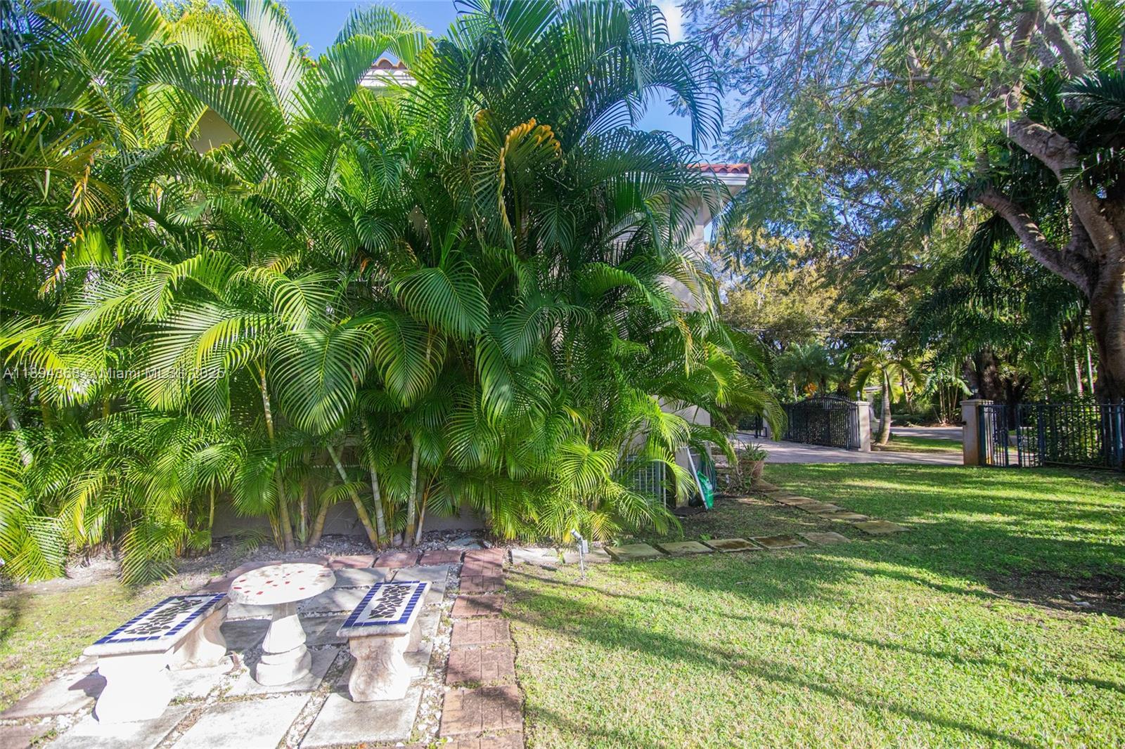 C GAB COUNTRY CLUB SEC 5 - Residential