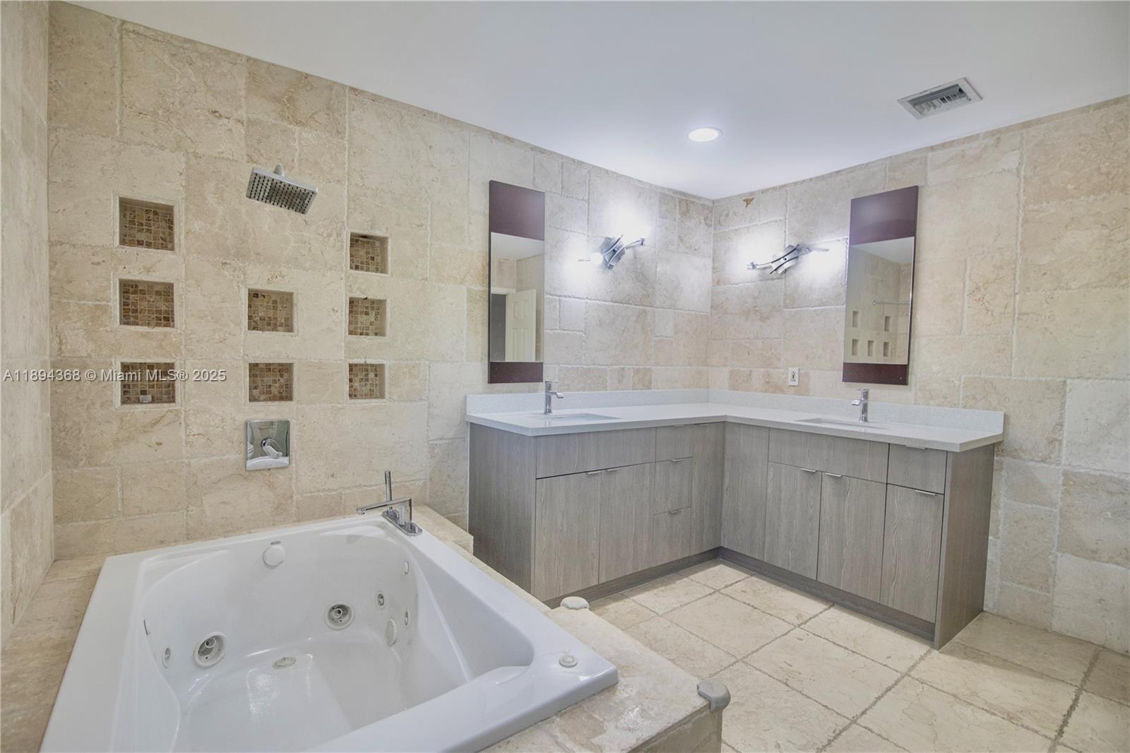 C GAB COUNTRY CLUB SEC 5 - Residential