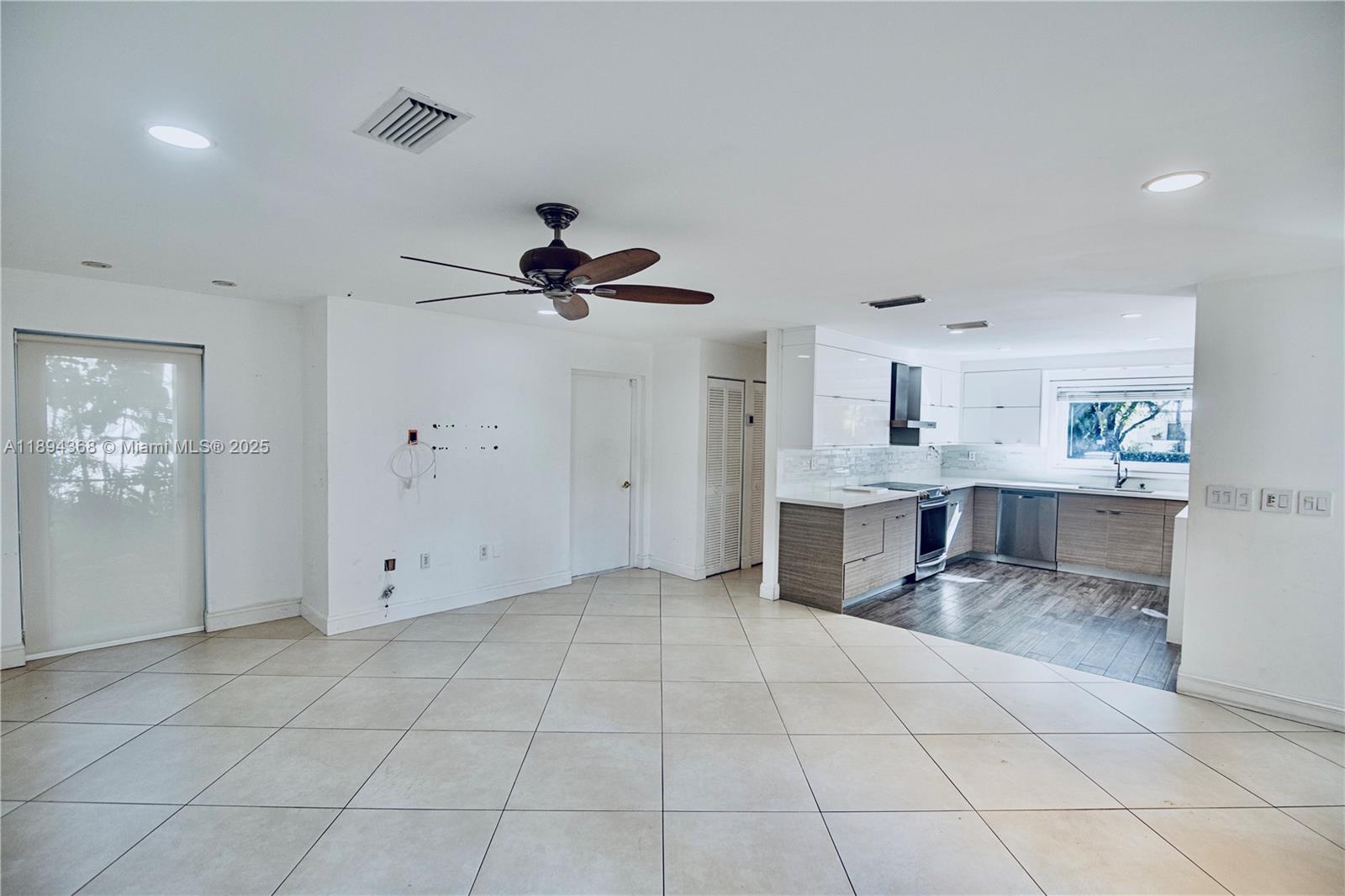 C GAB COUNTRY CLUB SEC 5 - Residential