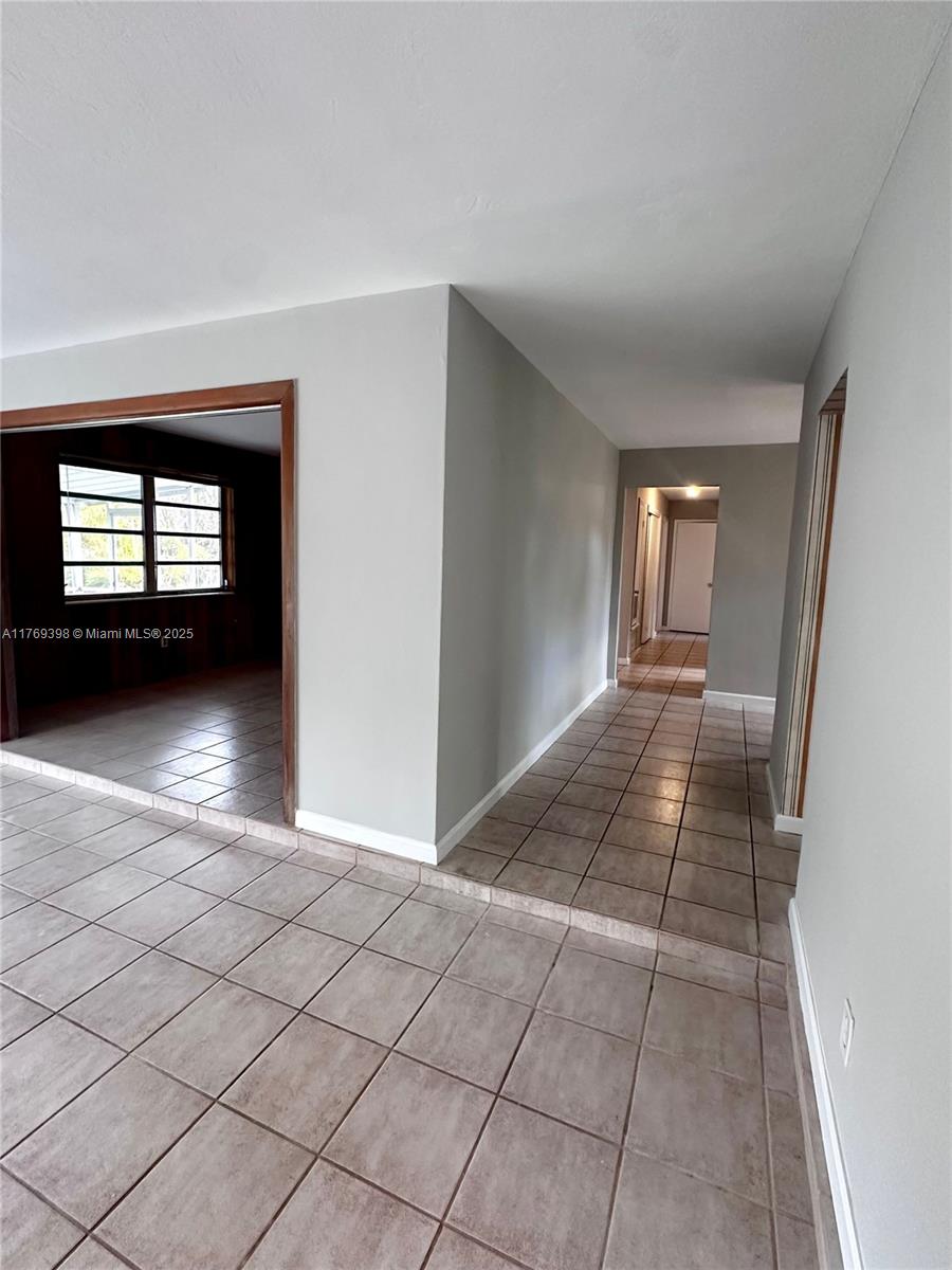 10475 SW 96th Ter
