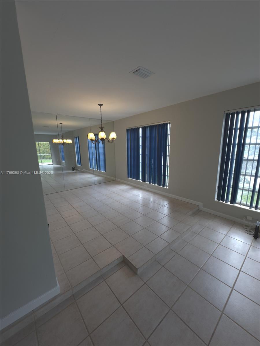 10475 SW 96th Ter