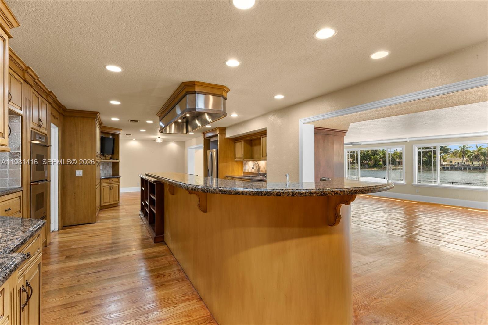 PEMBROKE LAKES SEC 1 - Residential