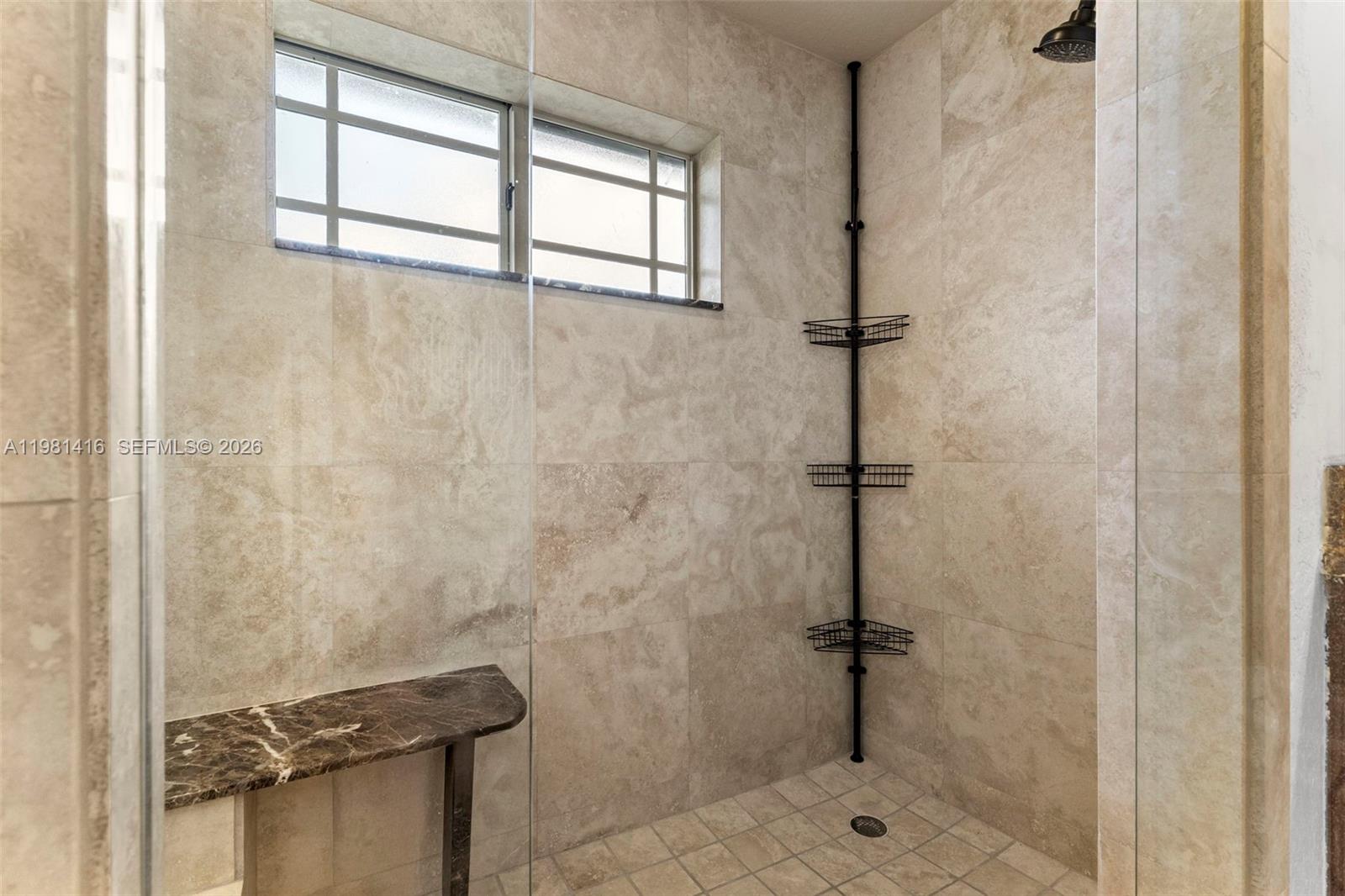 PEMBROKE LAKES SEC 1 - Residential