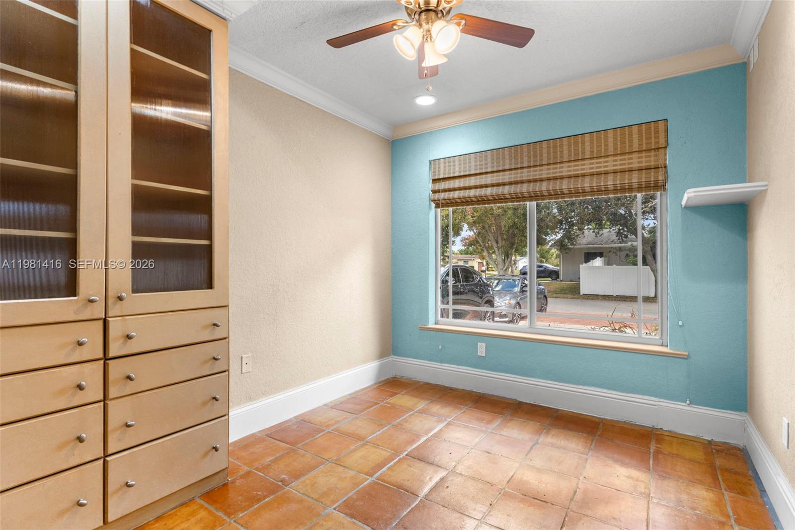 PEMBROKE LAKES SEC 1 - Residential