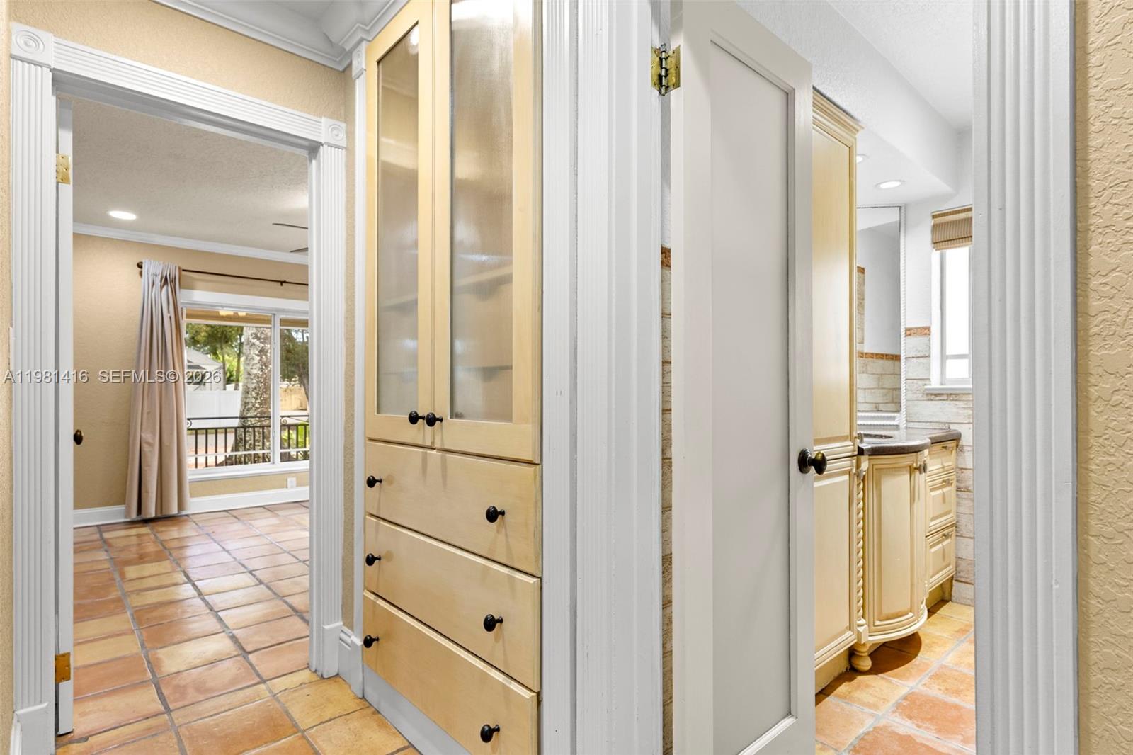 PEMBROKE LAKES SEC 1 - Residential