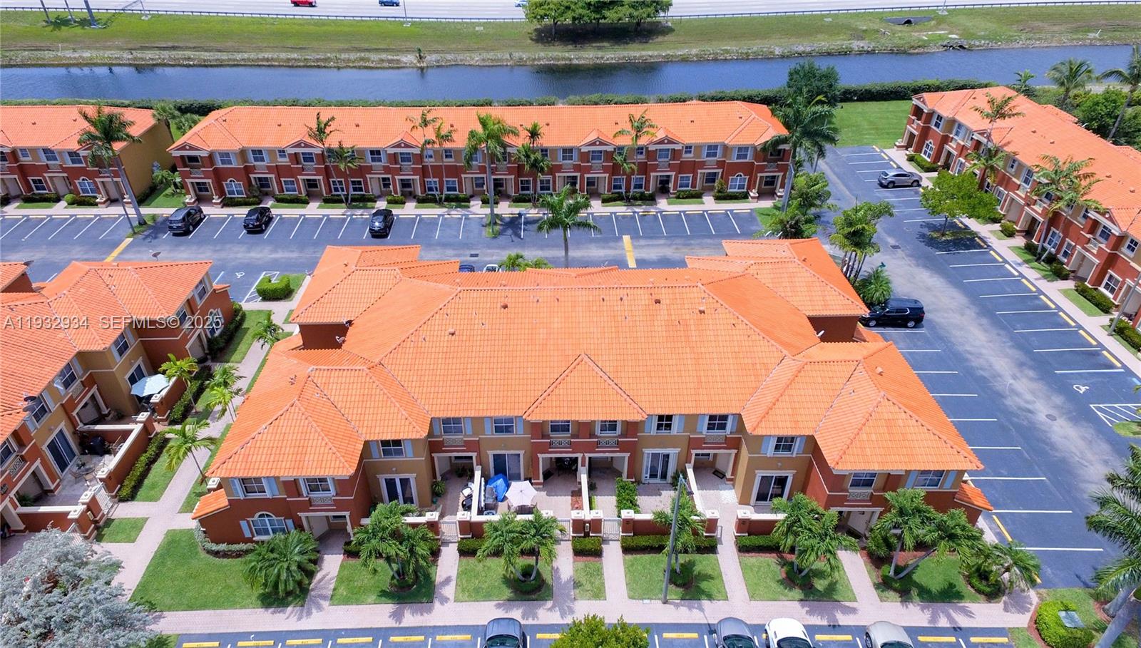 THE GATES AT DORAL ISLES - Residential