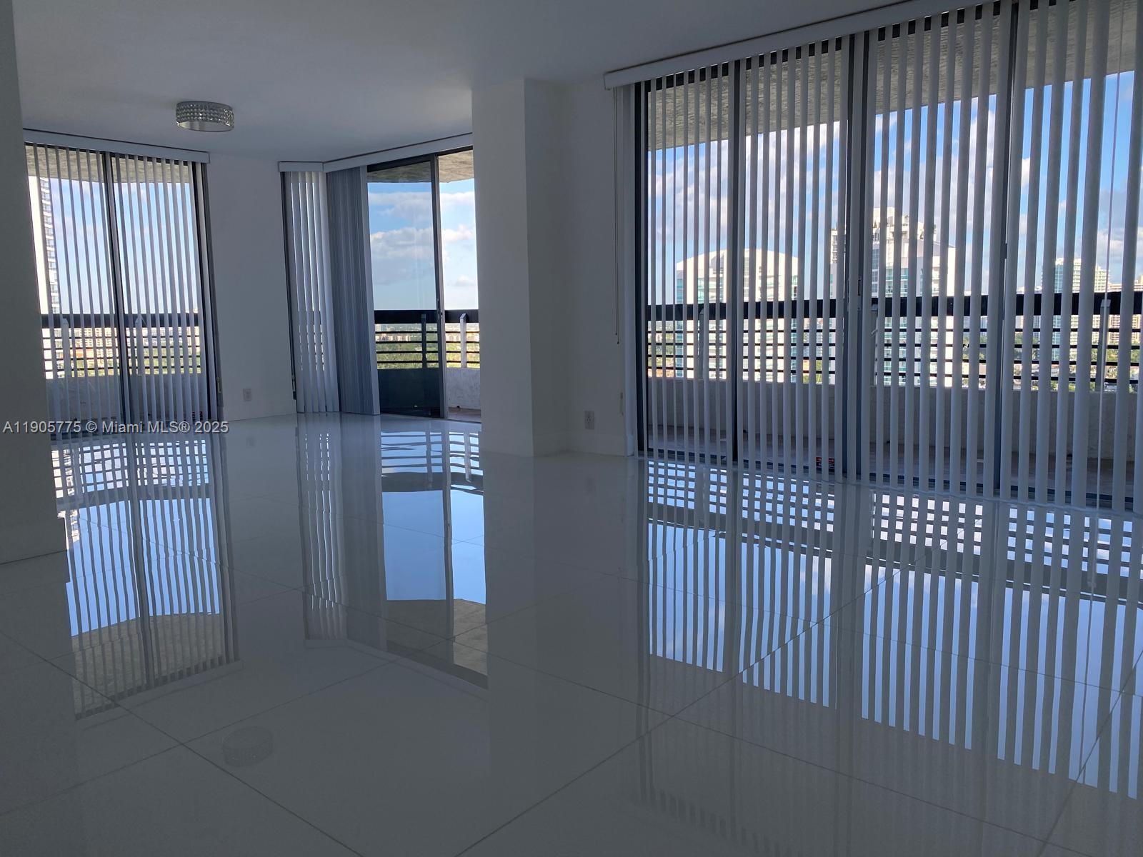 MYSTIC POINTE CONDO NO TH - Residential Lease