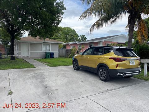 5881 NW 32nd Ave 05881 Miami FL 33142
