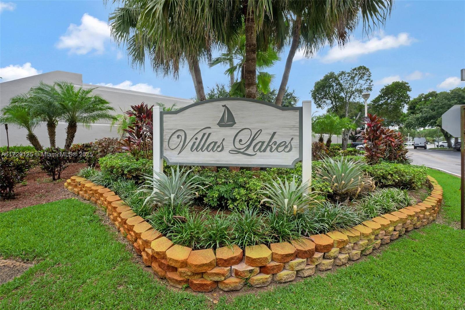 Property for Sale at 1509 Nw 112th Way 1509, Pembroke Pines, Miami-Dade County, Florida - Bedrooms: 2 
Bathrooms: 2  - $395,900