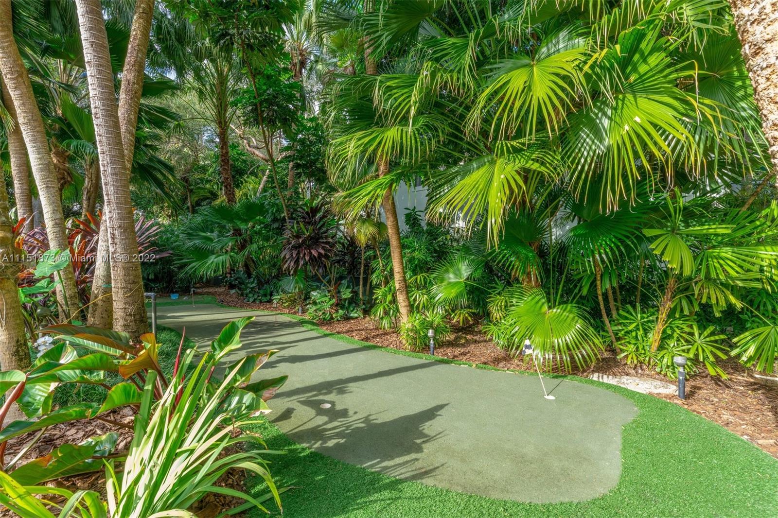 WHEELING ESTATES - Residential