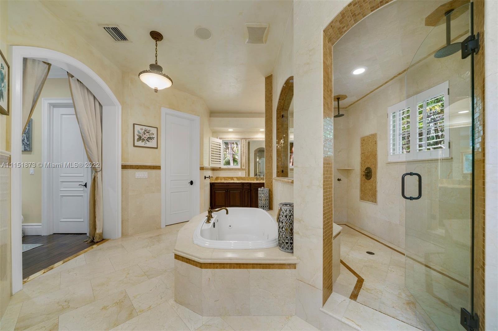 WHEELING ESTATES - Residential