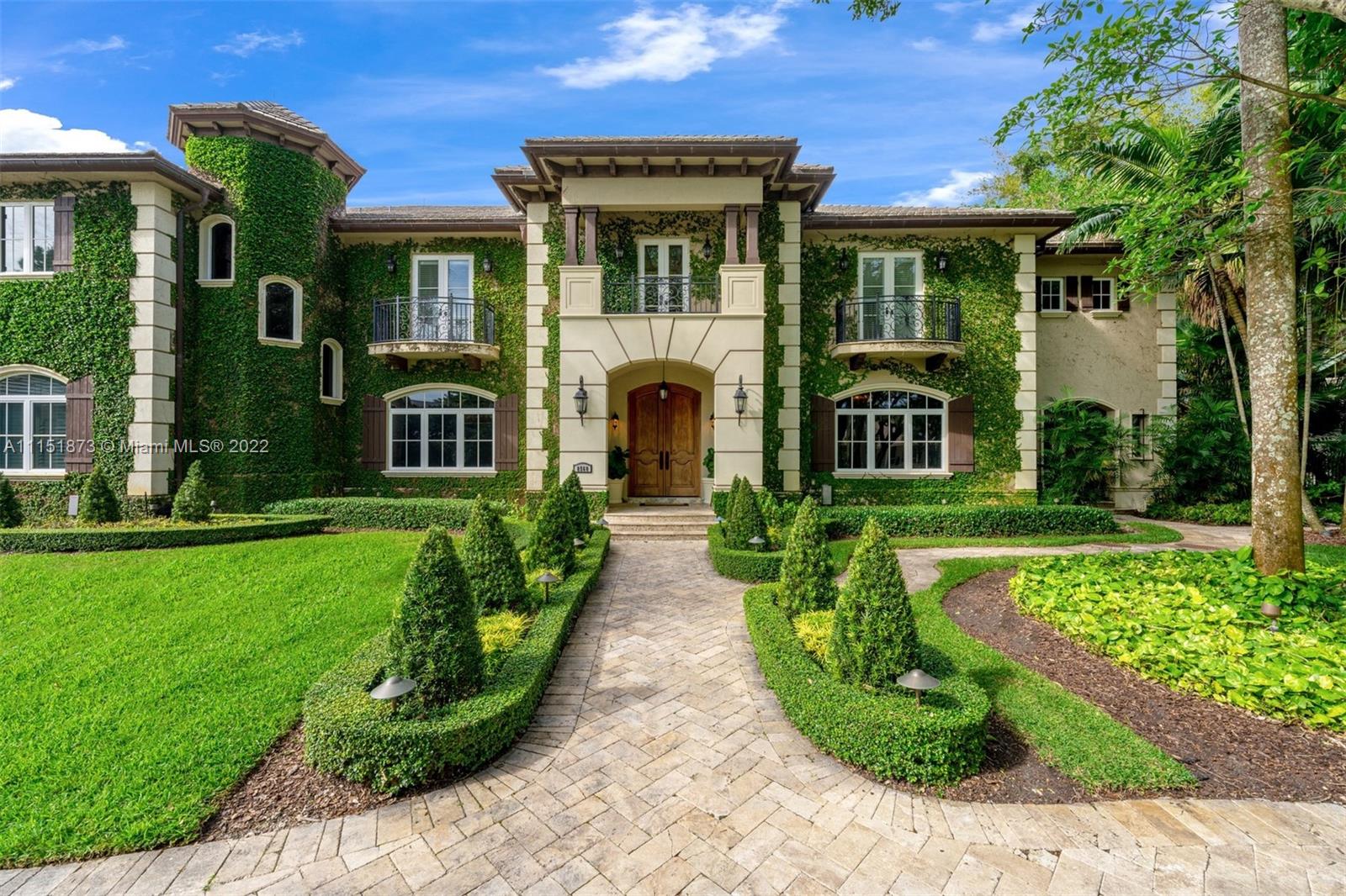 WHEELING ESTATES - Residential