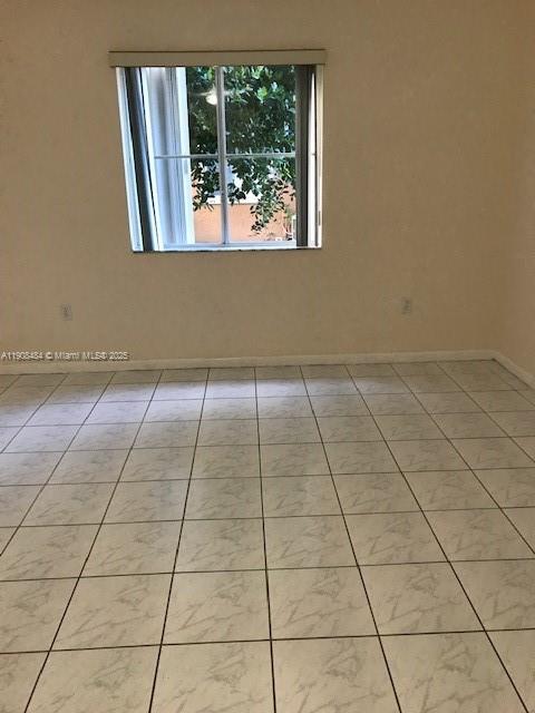 VILLA REAL CONDO NO 4 - Residential Lease