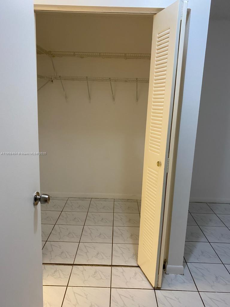 VILLA REAL CONDO NO 4 - Residential Lease