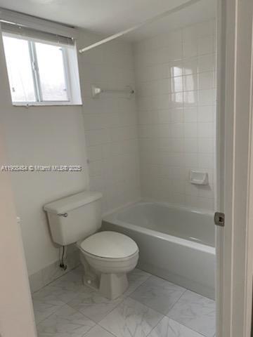 VILLA REAL CONDO NO 4 - Residential Lease