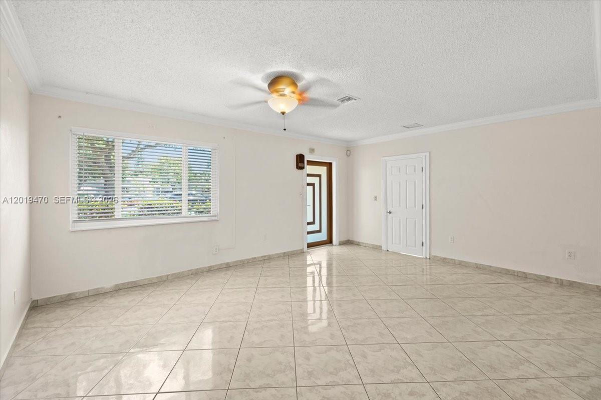NEW MIAMI SHORES ESTATES - Residential
