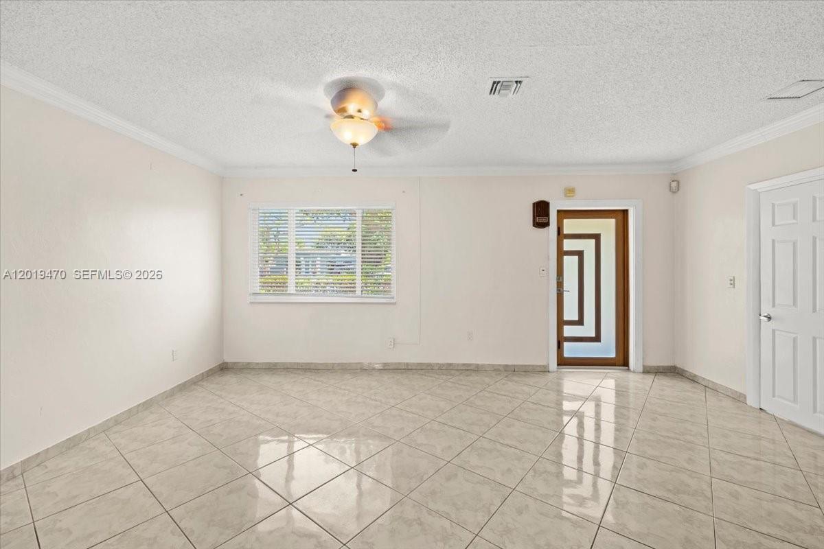 NEW MIAMI SHORES ESTATES - Residential
