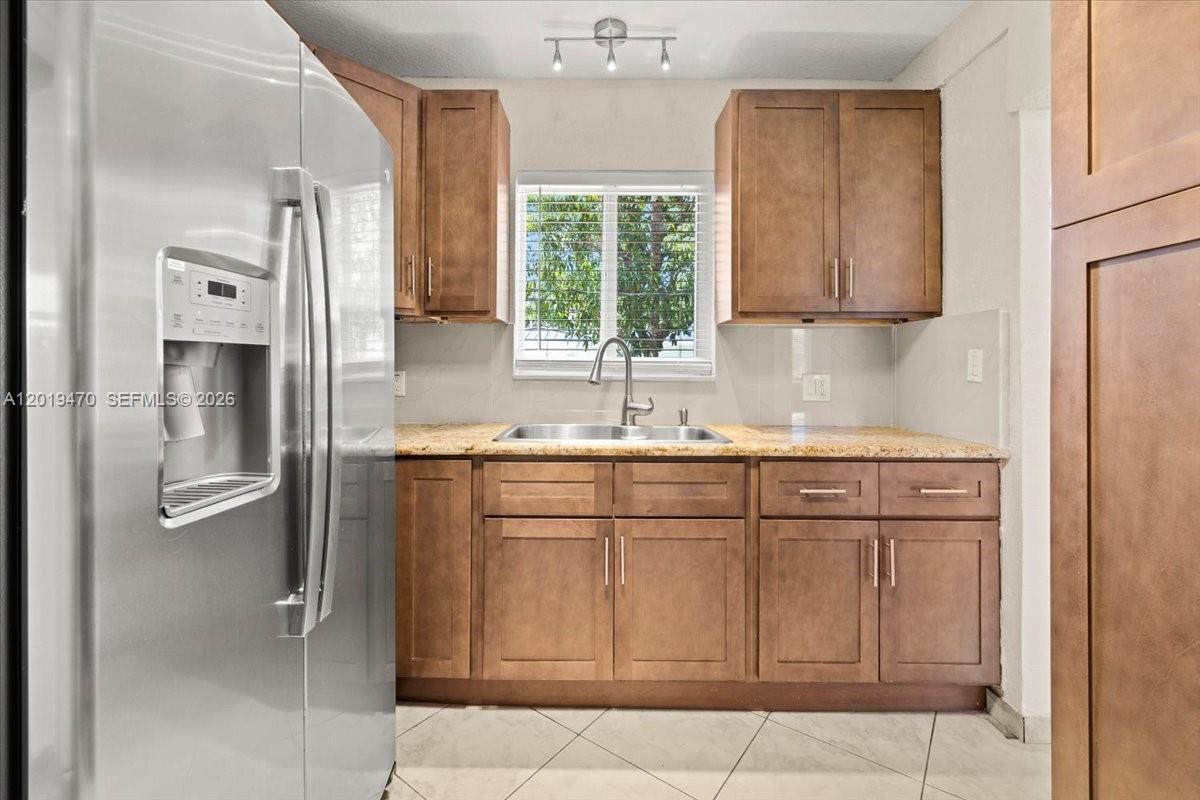 NEW MIAMI SHORES ESTATES - Residential