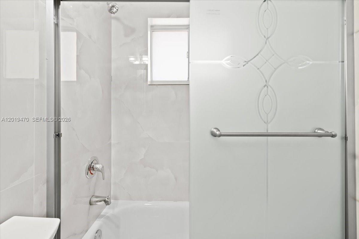NEW MIAMI SHORES ESTATES - Residential