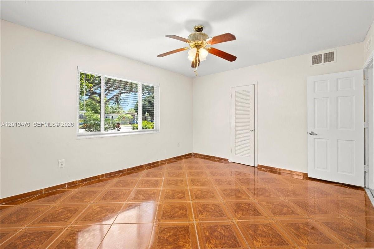 NEW MIAMI SHORES ESTATES - Residential