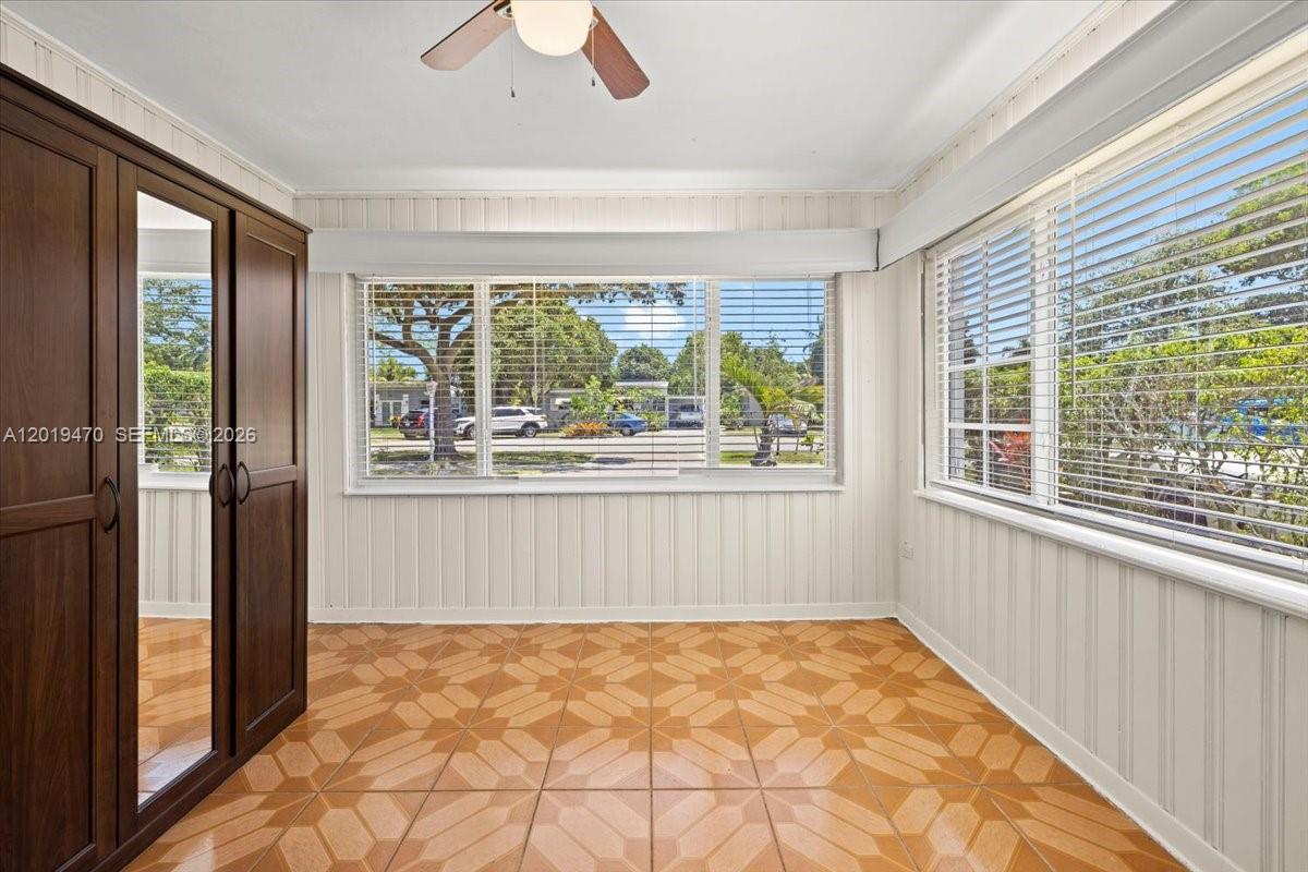 NEW MIAMI SHORES ESTATES - Residential