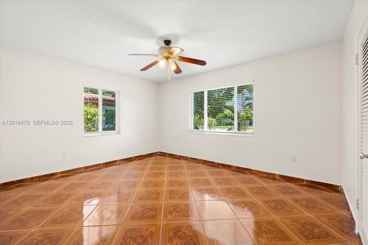 NEW MIAMI SHORES ESTATES - Residential