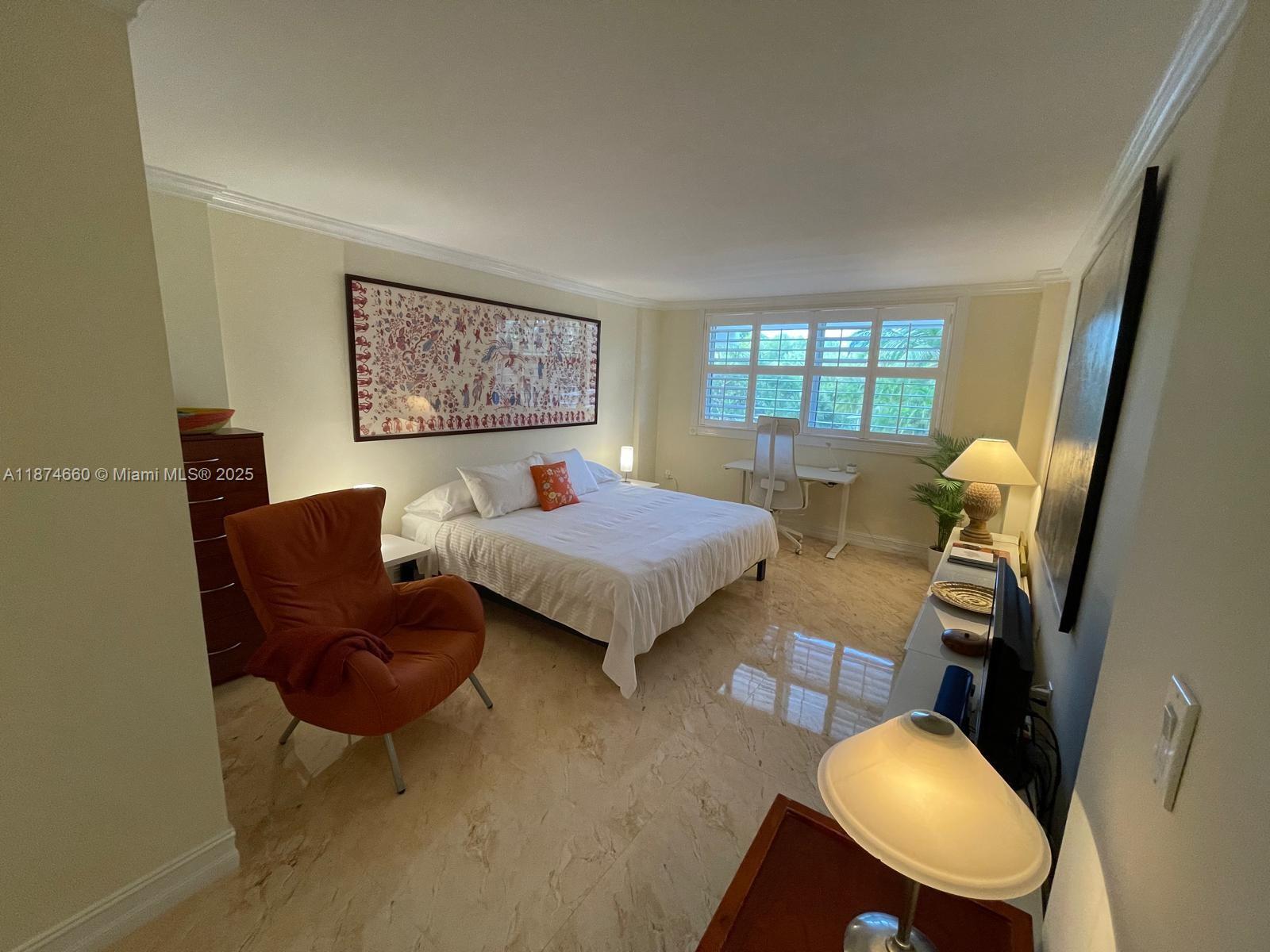 KEY BISCAYNES COMMODORE C - Residential