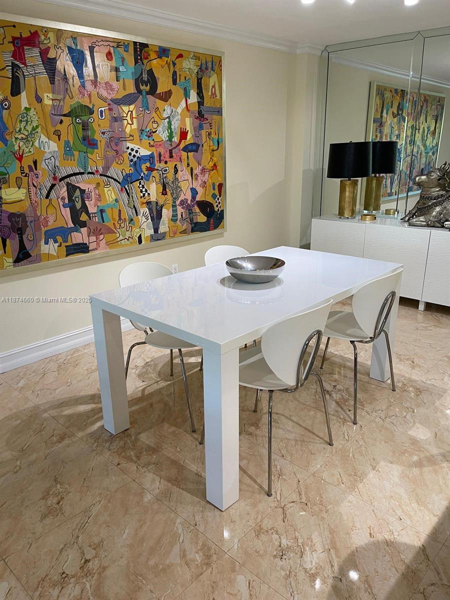 KEY BISCAYNES COMMODORE C - Residential