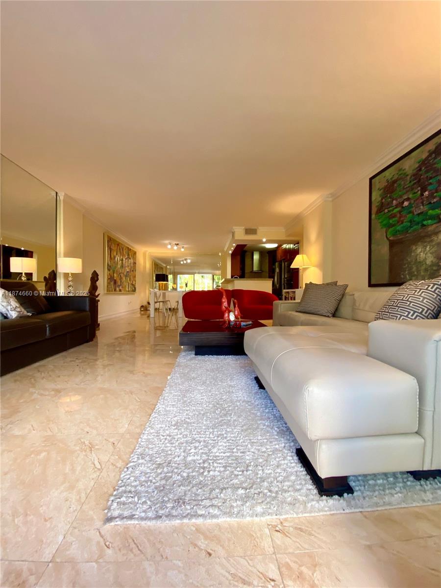 KEY BISCAYNES COMMODORE C - Residential