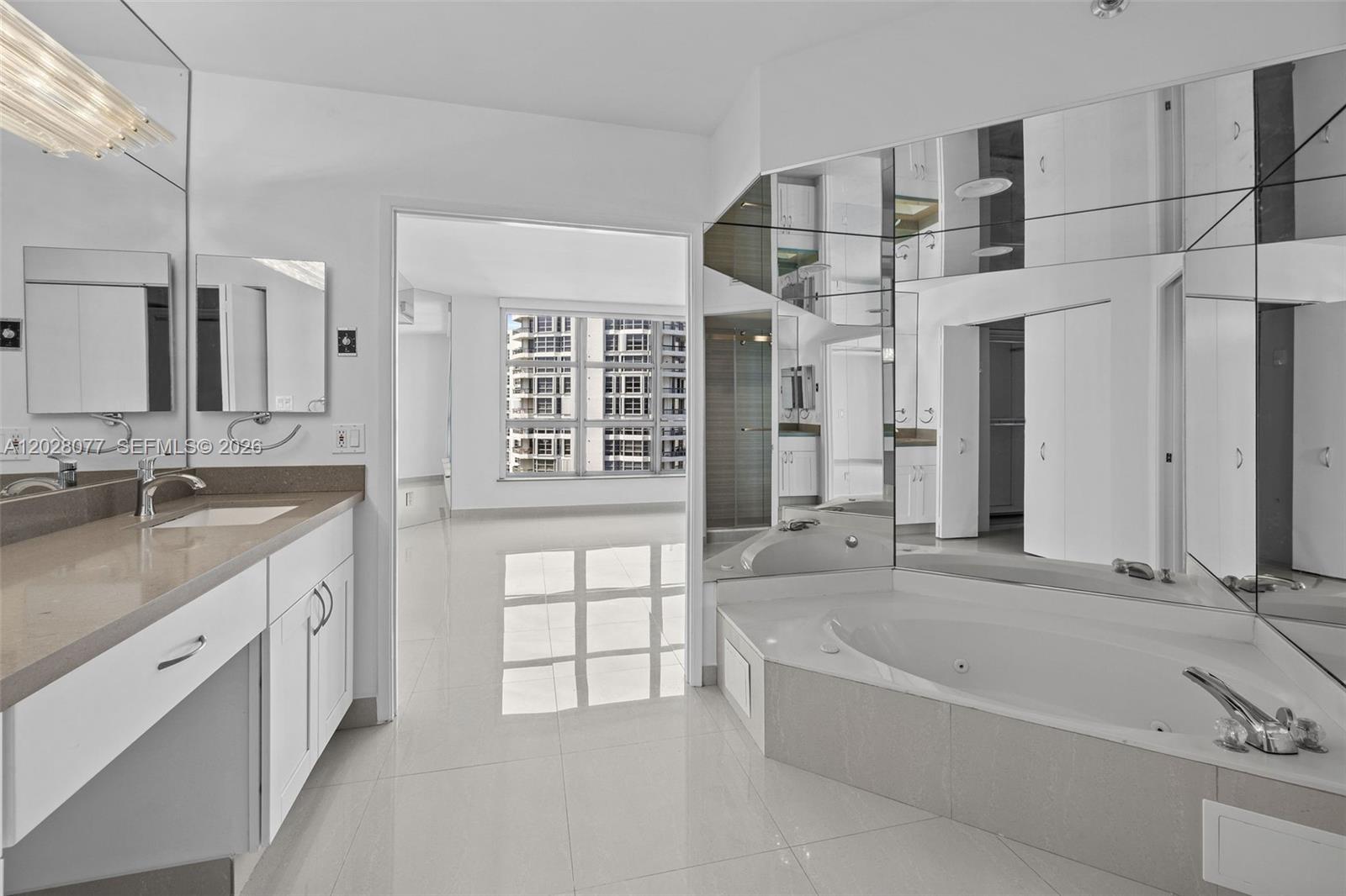 MYSTIC POINTE CONDO NO TW - Residential