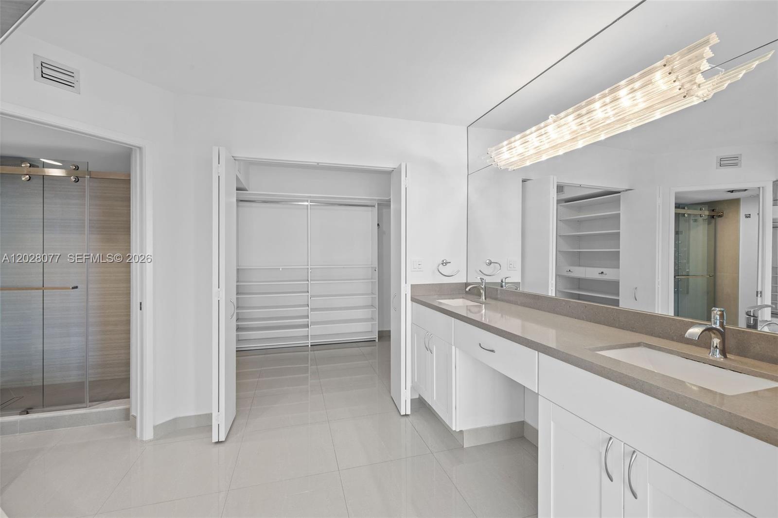 MYSTIC POINTE CONDO NO TW - Residential