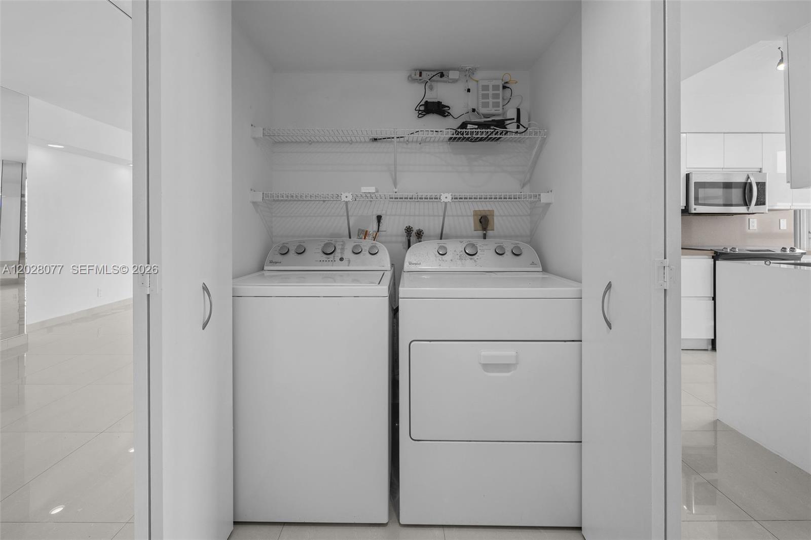 MYSTIC POINTE CONDO NO TW - Residential