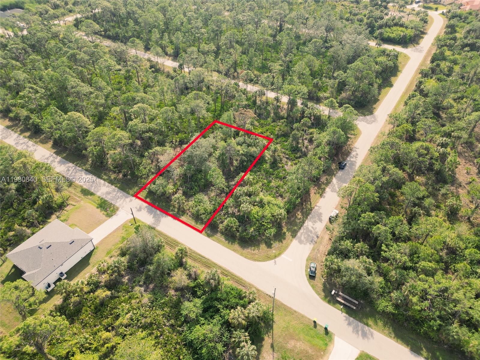 PORT CHARLOTTE - Land