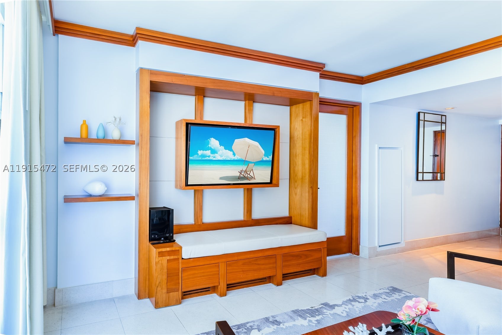 6801 Collins Ave 1002