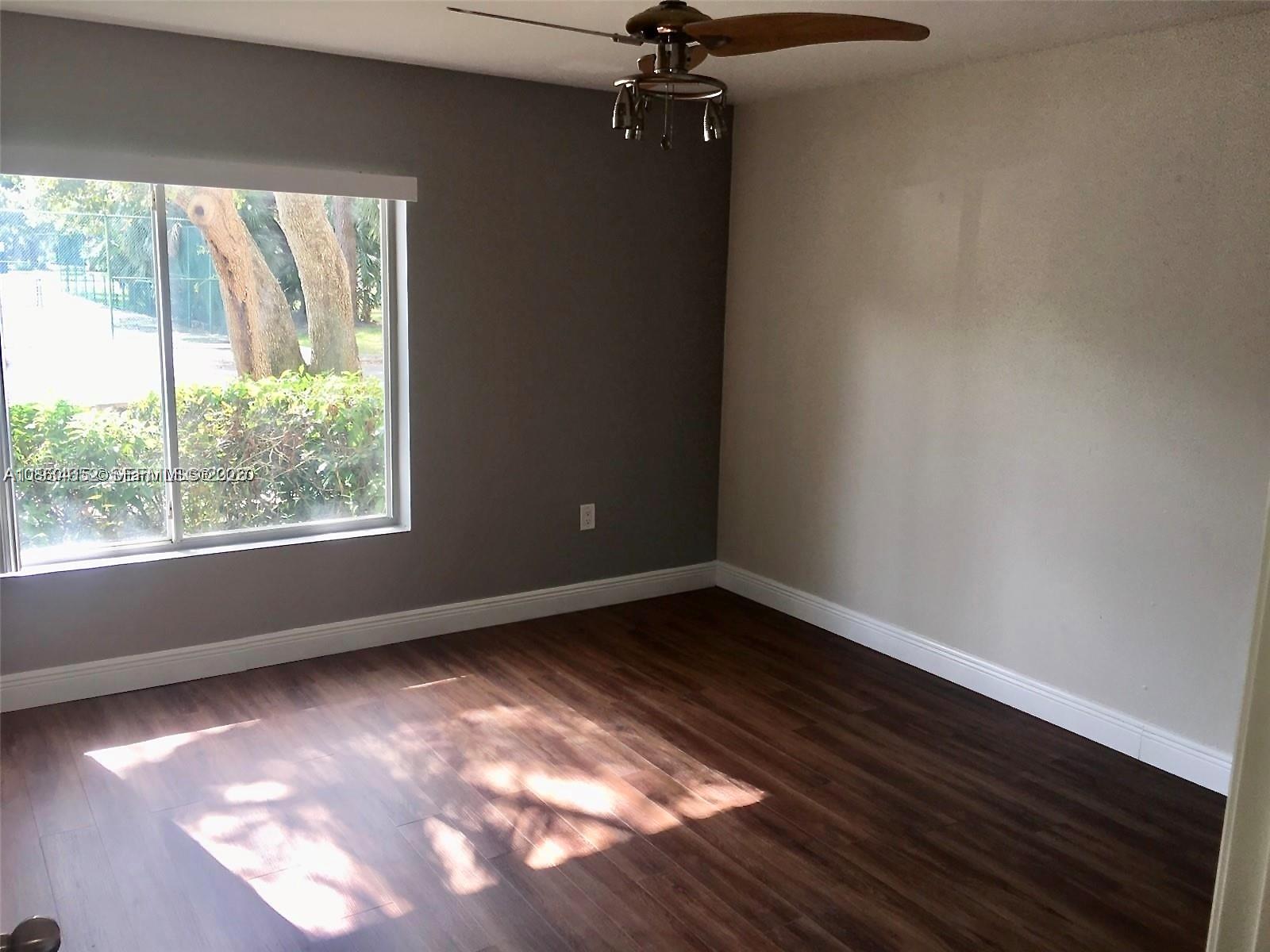 SAILBOAT POINTE CONDO - Residential