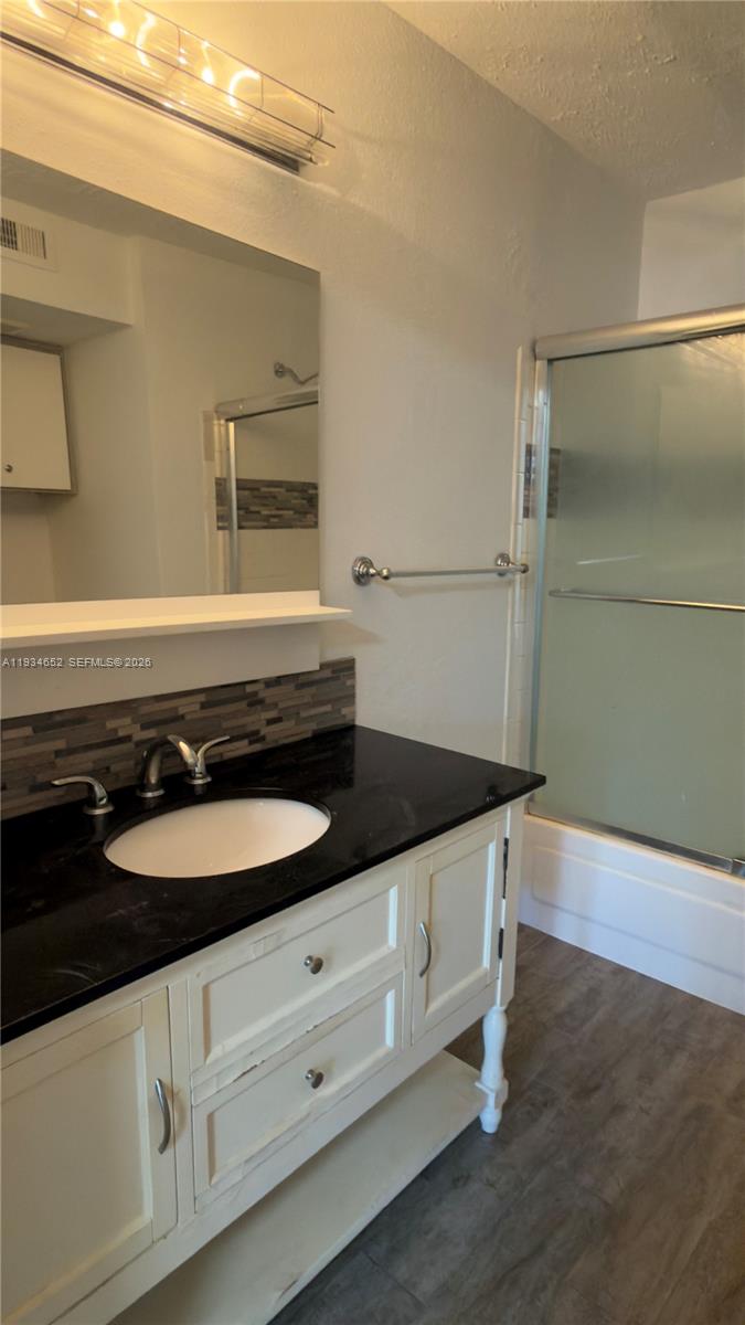 SAILBOAT POINTE CONDO - Residential