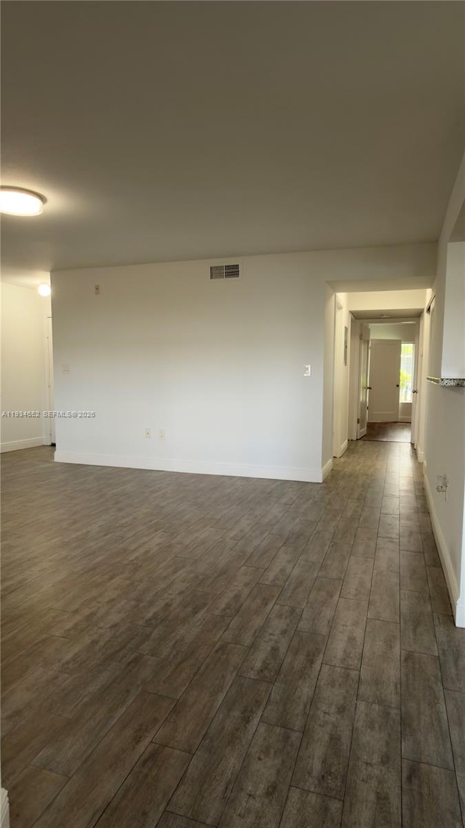SAILBOAT POINTE CONDO - Residential