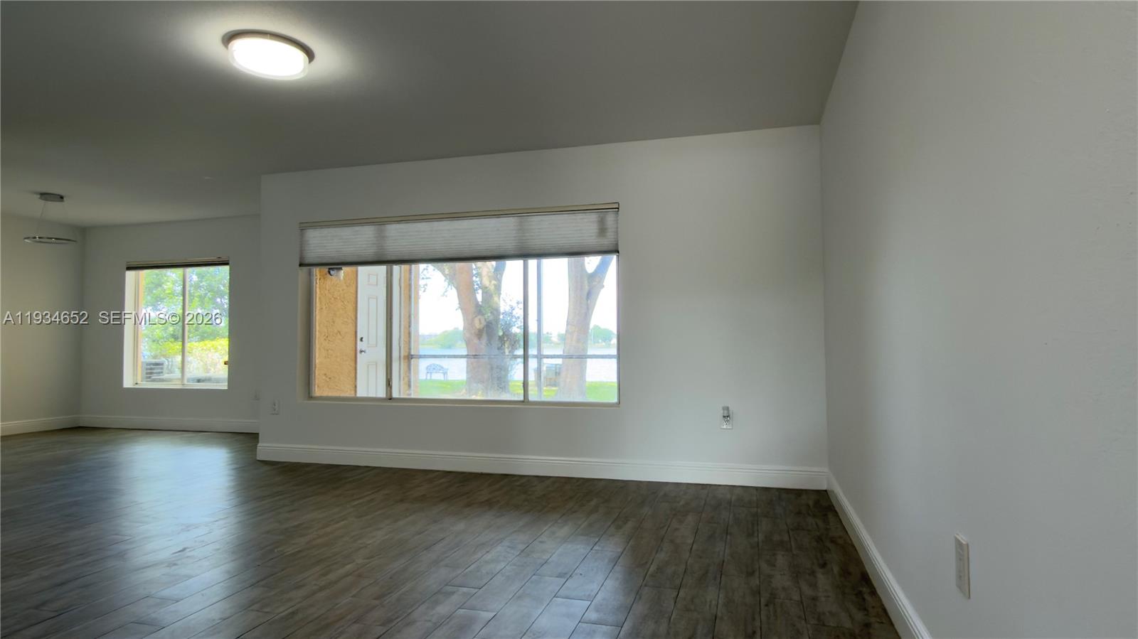 SAILBOAT POINTE CONDO - Residential