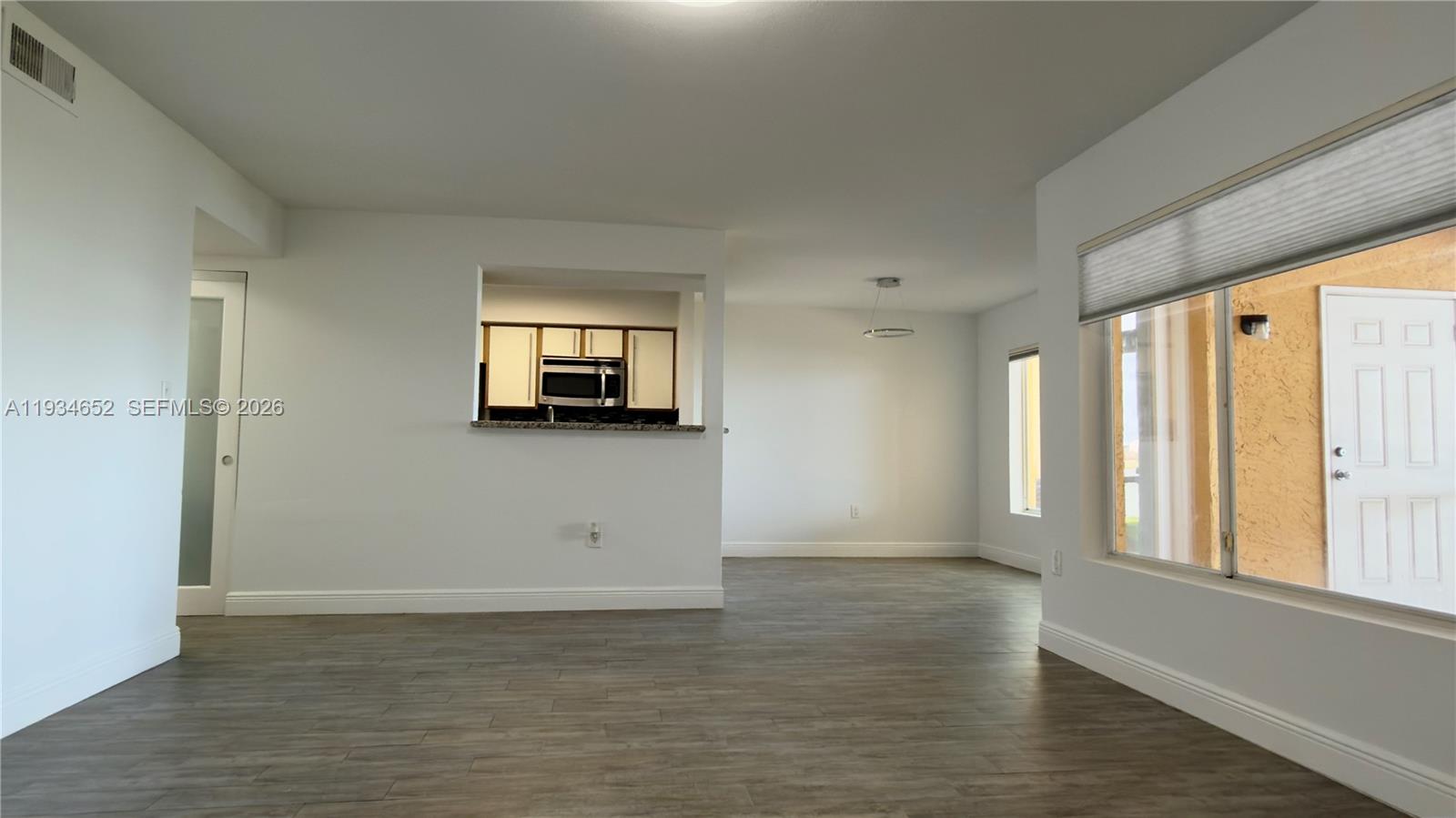 SAILBOAT POINTE CONDO - Residential