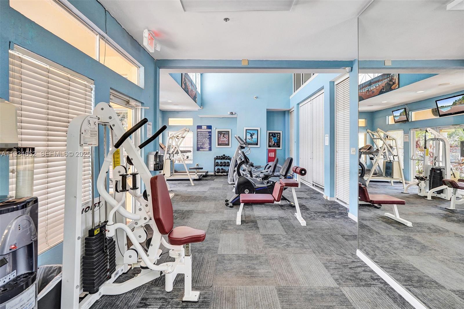 SAILBOAT POINTE CONDO - Residential