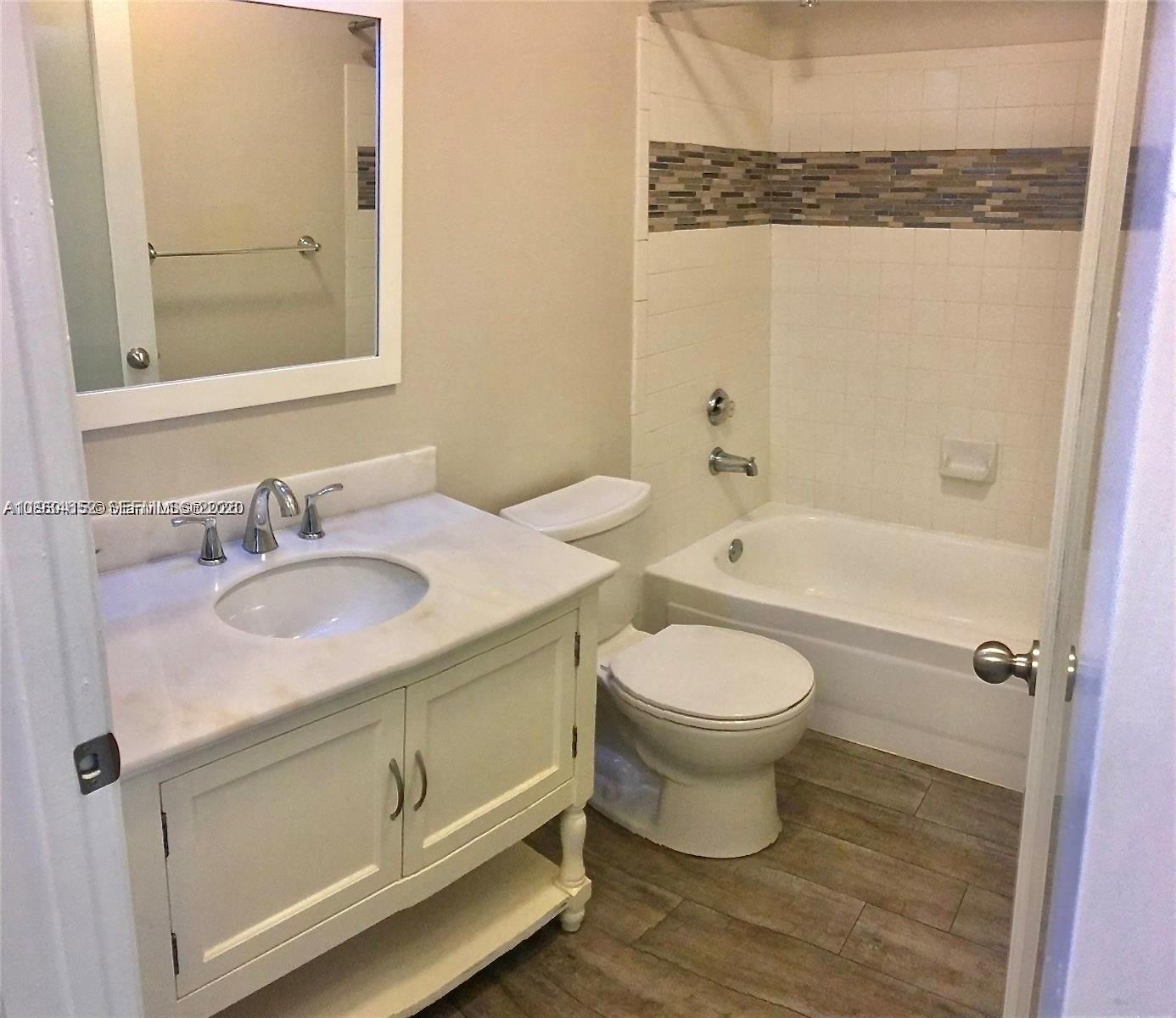 SAILBOAT POINTE CONDO - Residential